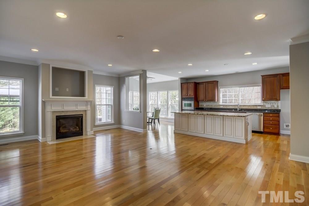 10707 Friendly Neighbor Lane Raleigh, NC 27614 - Photo 5 of 21 Gallery Image 5