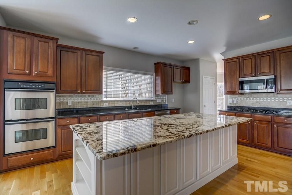 10707 Friendly Neighbor Lane Raleigh, NC 27614 - Photo 6 of 21 Gallery Image 6