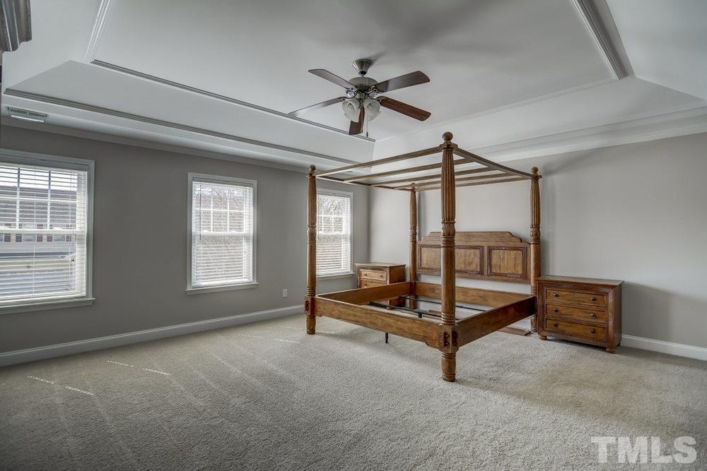 10707 Friendly Neighbor Lane Raleigh, NC 27614 - Photo 8 of 21 Gallery Image 8