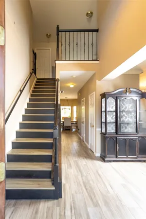 $295,000 | 1015 Highland Woods Drive, Highlands, TX 77562