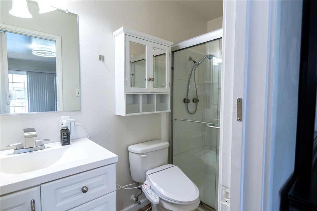 1050 West Cedar Street Willows, CA 95988 - Photo 17 of 39