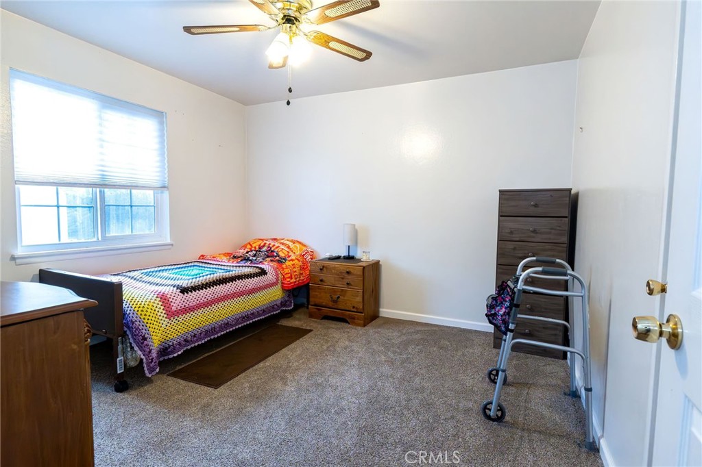1050 West Cedar Street Willows, CA 95988 - Photo 21 of 39 2nd Guest Bedroom