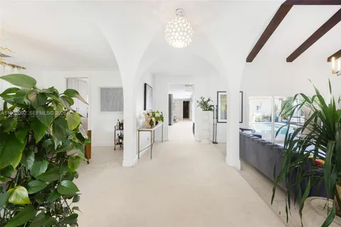 $6,000,000 | 1233 102nd Street, Bay Harbor Islands, FL 33154