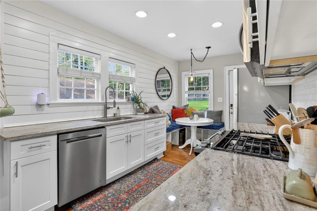 1687 Richland Road Southwest Atlanta, GA 30311 - Photo 18 of 47
