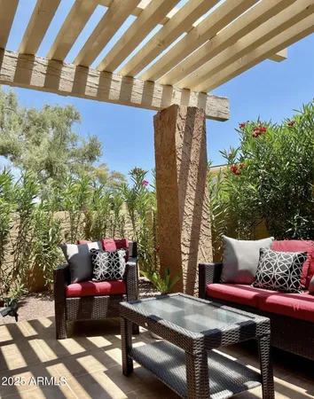 $298,000 | 10409 North 10th Street, Unit 3, Phoenix, AZ 85020