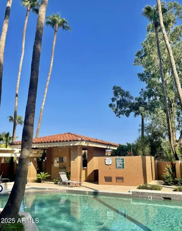 $298,000 | 10409 North 10th Street, Unit 3, Phoenix, AZ 85020