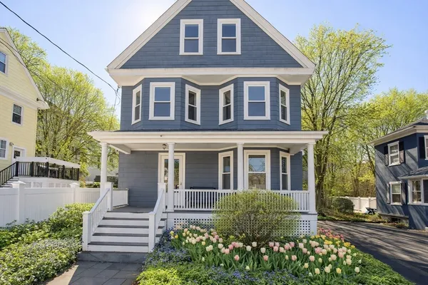 $1,195,000 | 10 Brookside Park, Milton, MA 02186