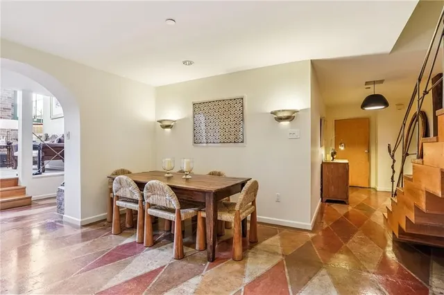 $3,700 | 1107 South Peters Street, Unit 101, New Orleans, LA 70130