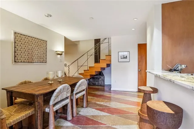 $3,700 | 1107 South Peters Street, Unit 101, New Orleans, LA 70130