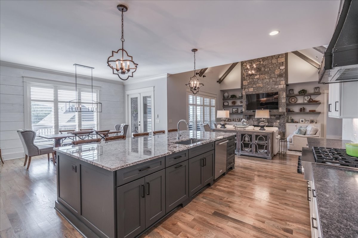 2212 Hartland Road Franklin, TN 37069 - Photo 11 of 45 Gallery Image 11
