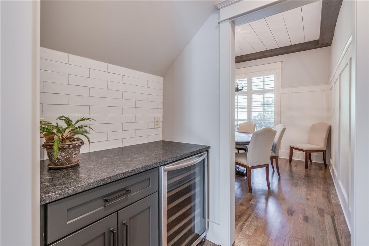 2212 Hartland Road Franklin, TN 37069 - Photo 7 of 45 Gallery Image 7