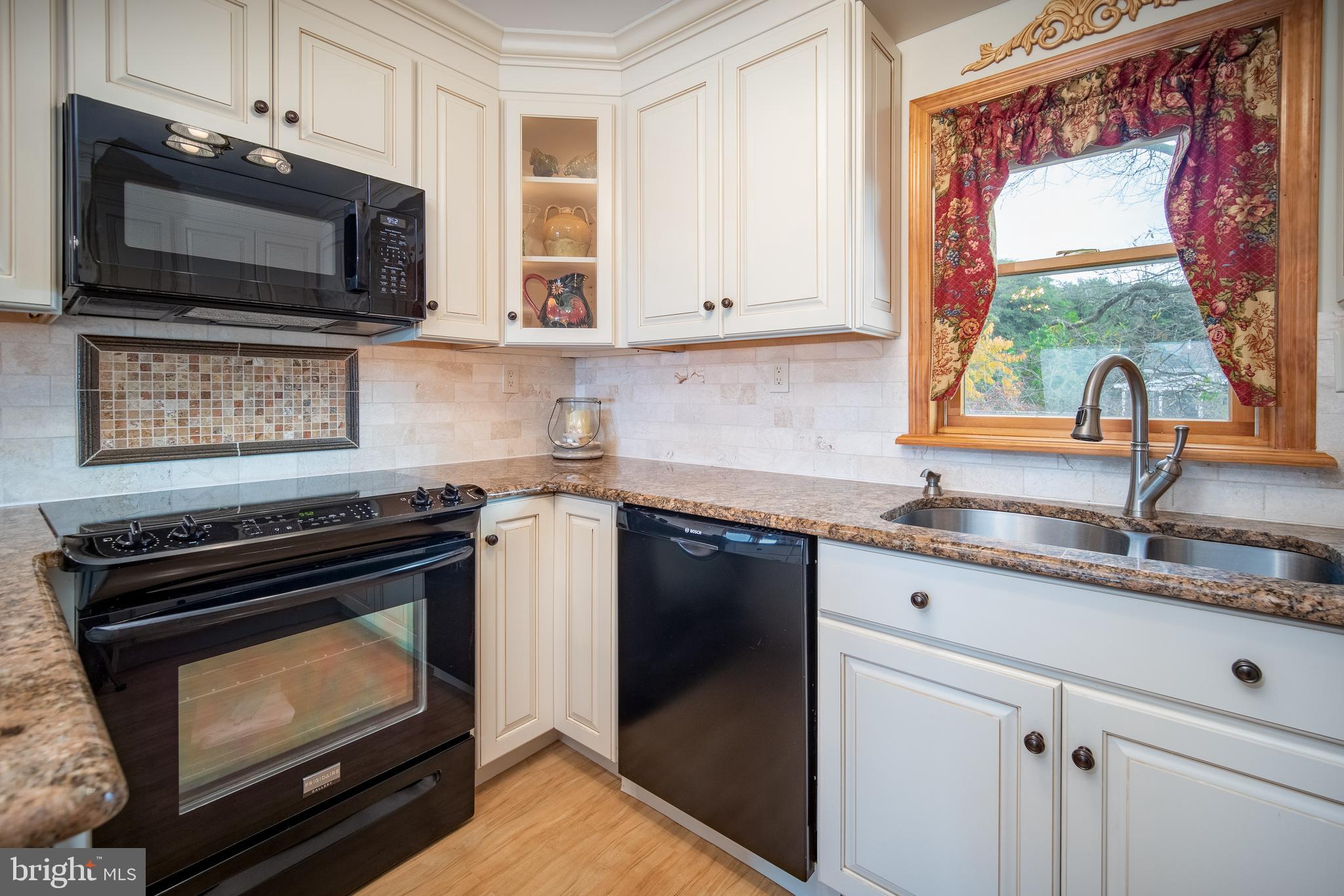 3904 Shore Road Villas, NJ 08251 - Photo 18 of 54