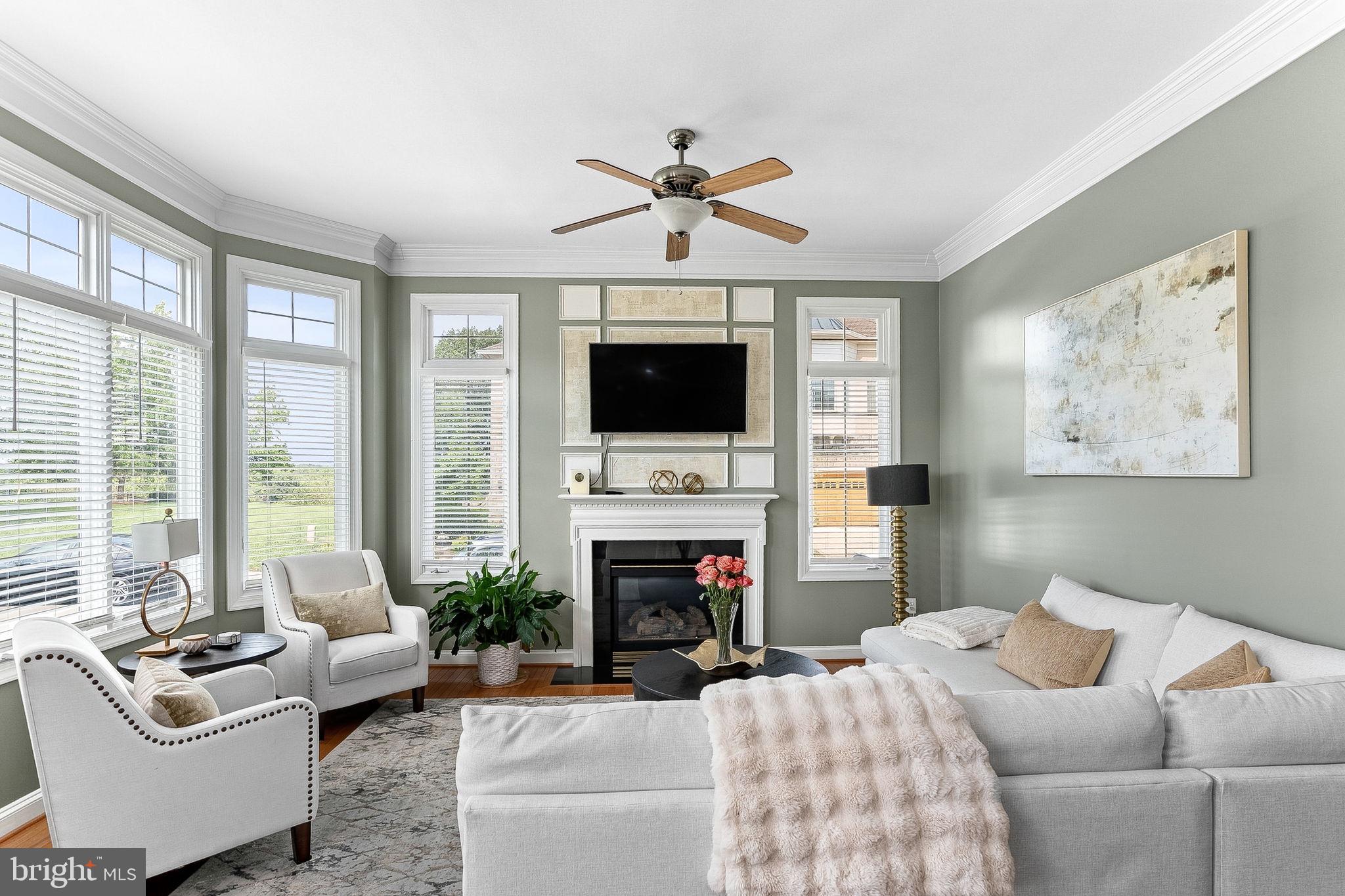 18357 Eagle Point Square Leesburg, VA 20176 - Photo 25 of 70 Gallery Image 25