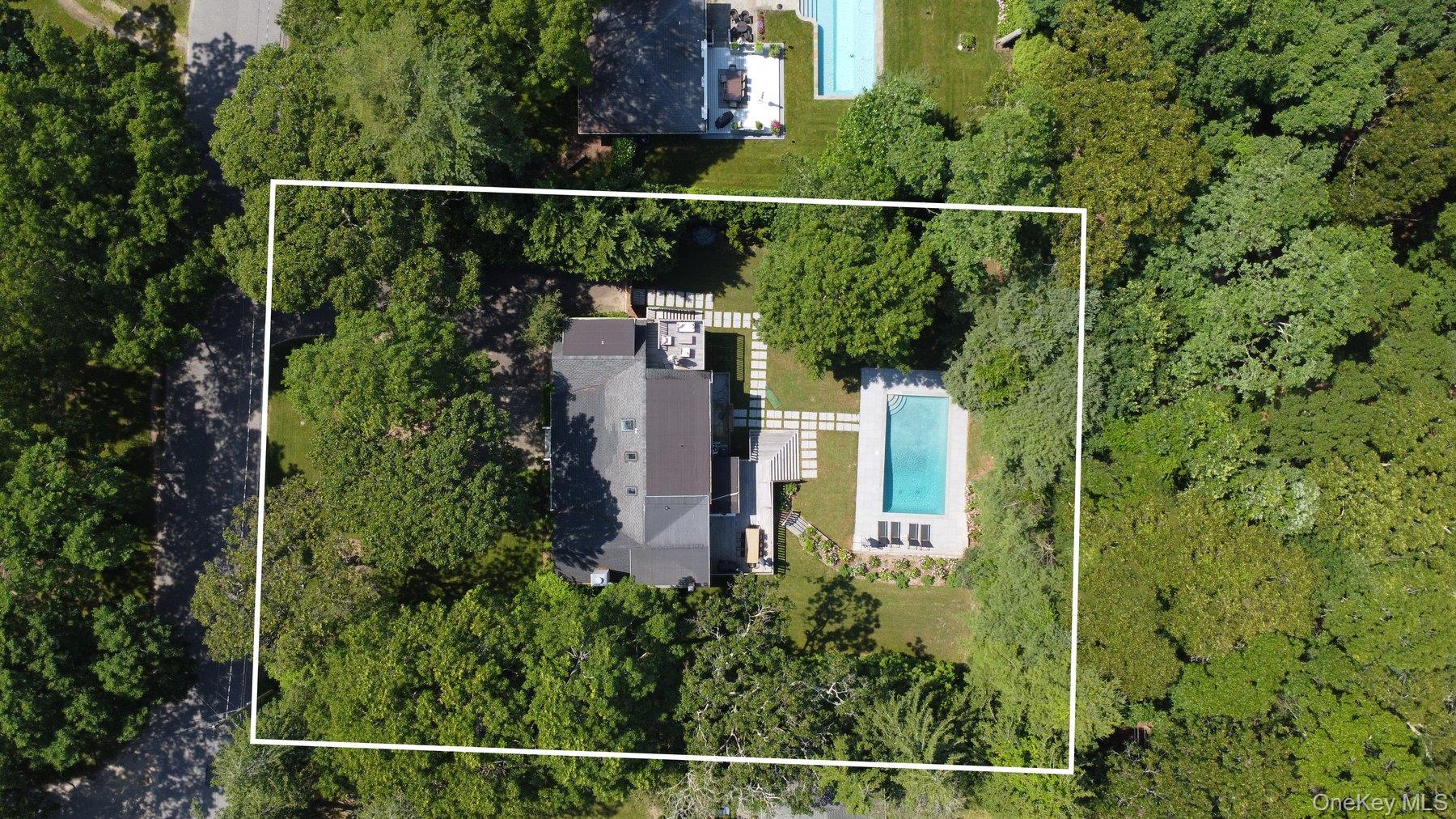 18 Bayview Road Southampton, NY 11968 - Photo 4 of 39