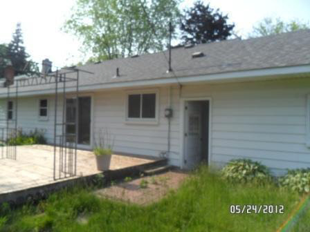 1433 West Judd Road Flint, MI 48507 - Photo 2 of 12 20145150-1.JPG