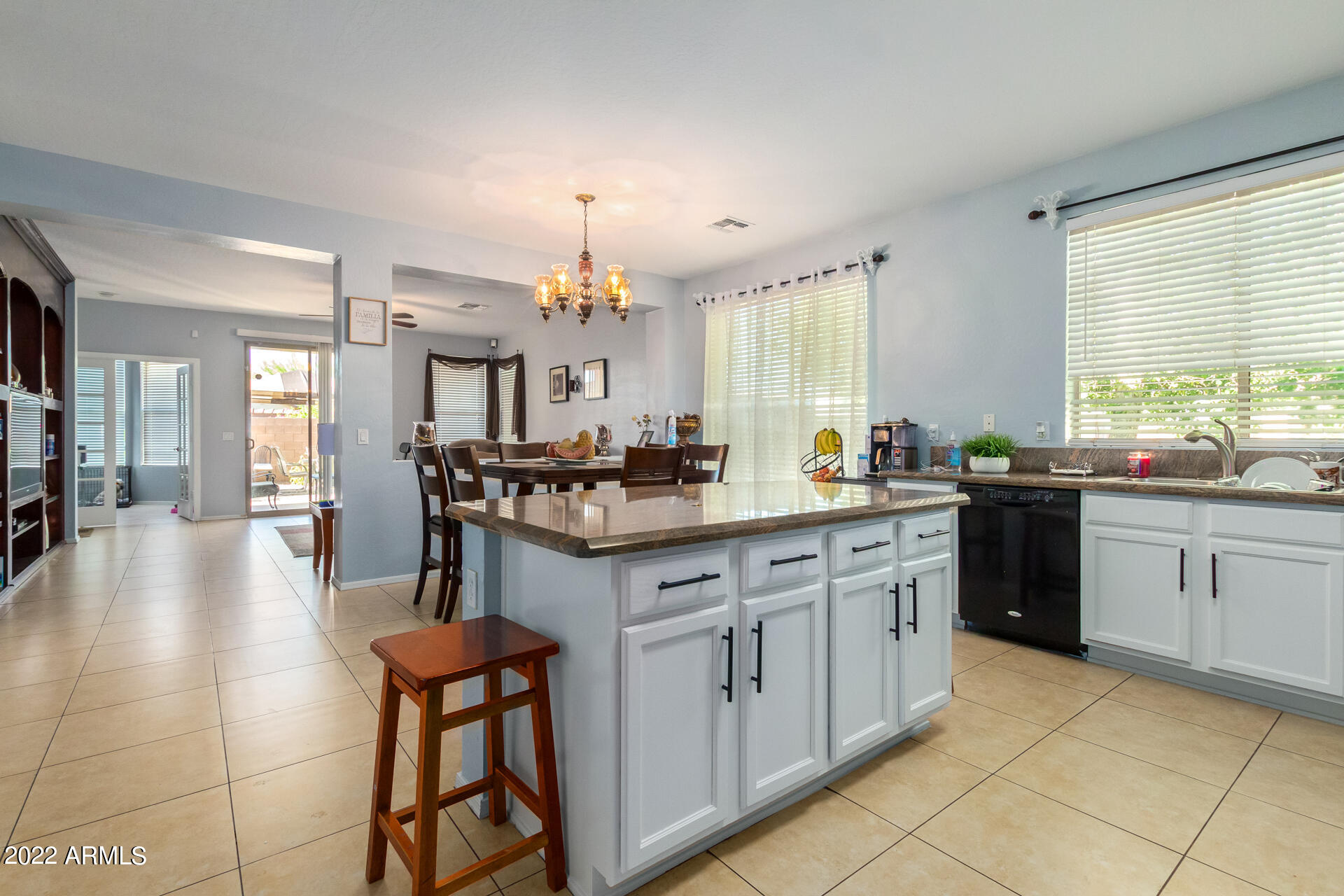 3118 West Apollo Road Phoenix, AZ 85041 - Photo 11 of 26 11 - Apollo