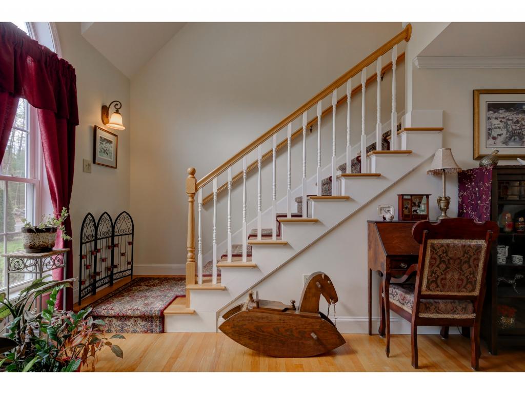 219 Addison Road Goffstown, NH 03045 - Photo 14 of 36