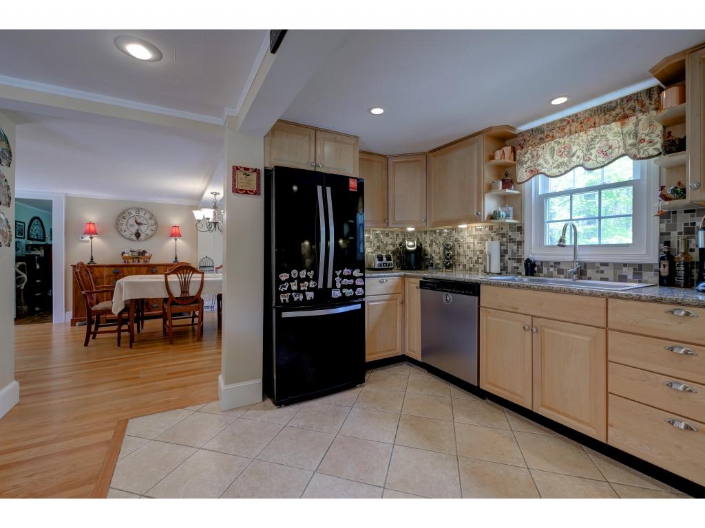 219 Addison Road Goffstown, NH 03045 - Photo 24 of 36
