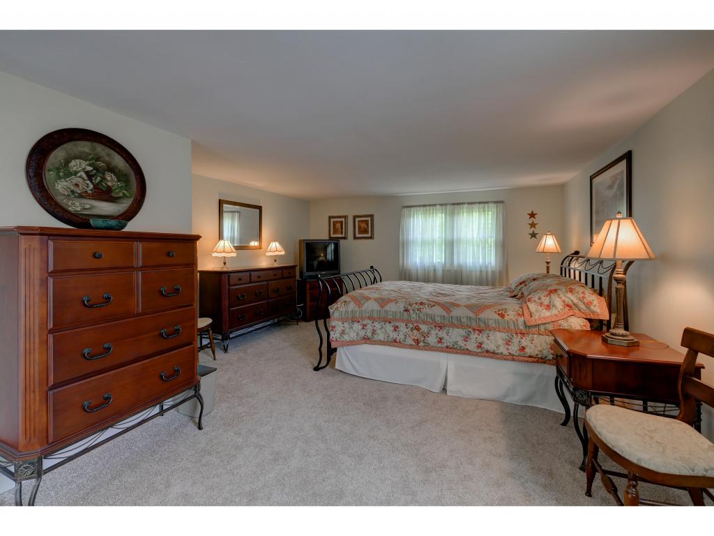 219 Addison Road Goffstown, NH 03045 - Photo 33 of 36