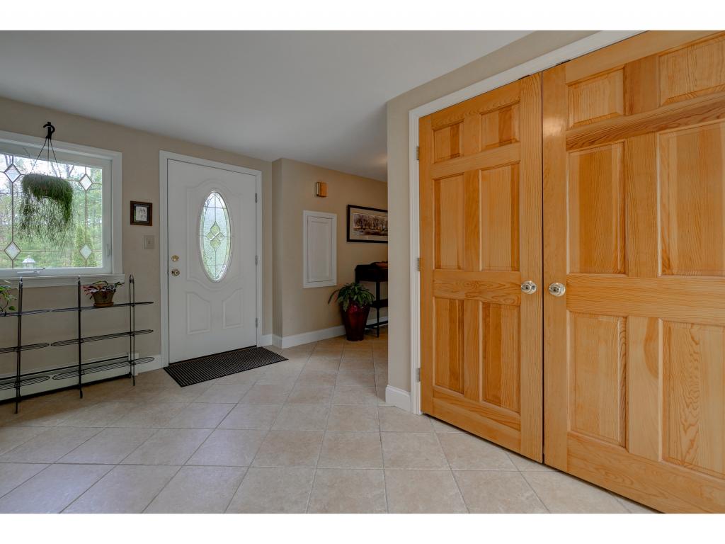 219 Addison Road Goffstown, NH 03045 - Photo 8 of 36