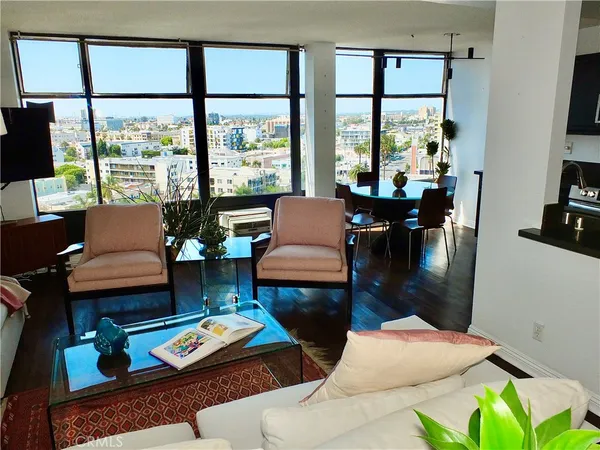 $3,000 | 100 Atlantic Avenue, Unit 1108, Long Beach, CA 90802