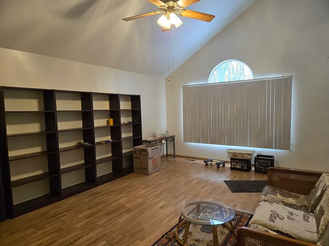 $229,900 | 3117 Carpenter Street, Steger, IL 60475