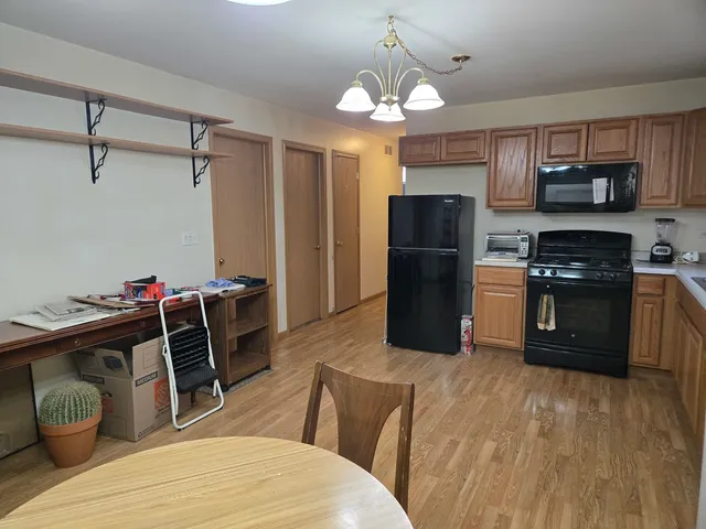 $229,900 | 3117 Carpenter Street, Steger, IL 60475