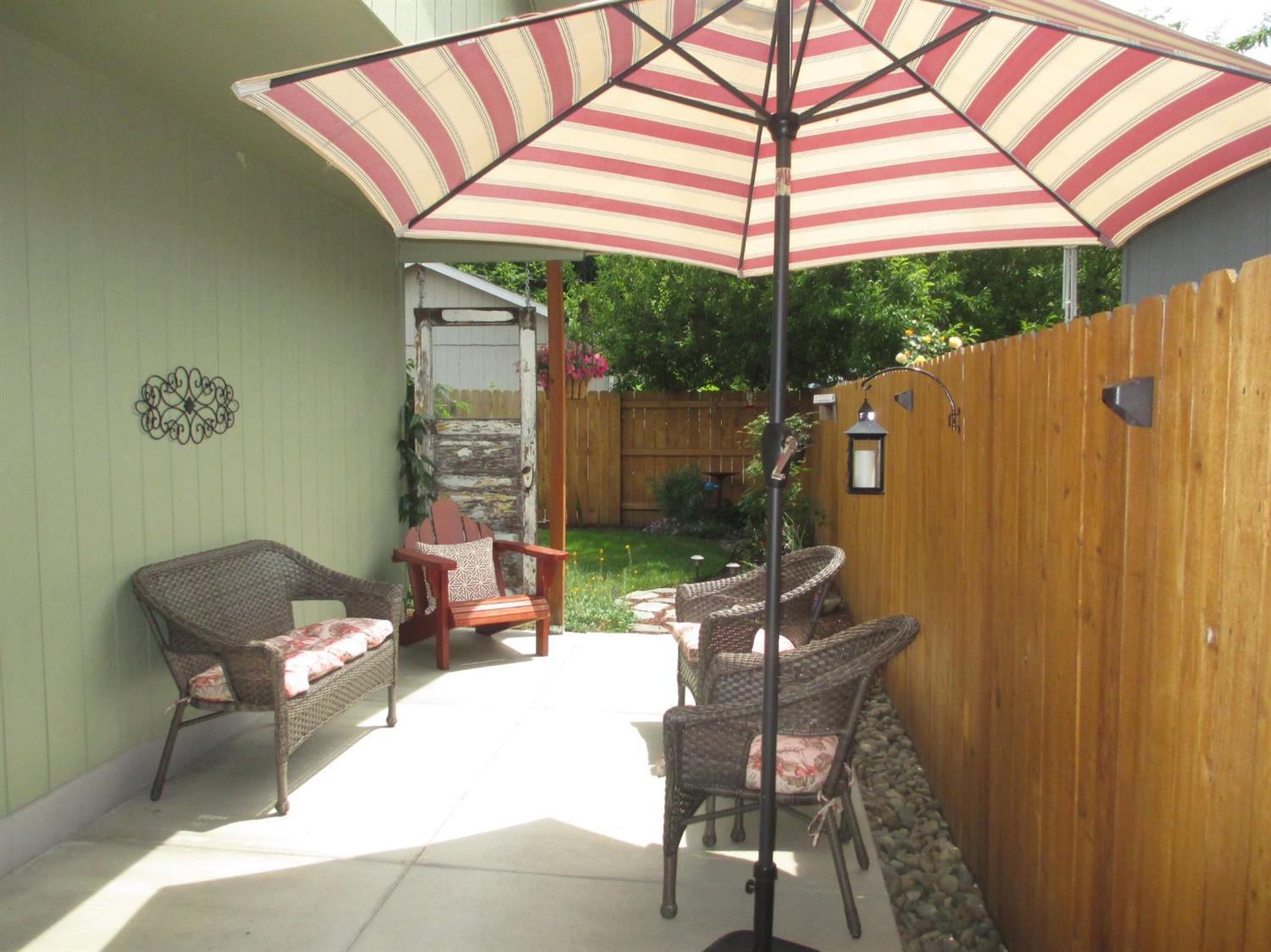 637 Southwest Balsam Road Grants Pass, OR 97526 - Photo 3 of 21 Additional Photo