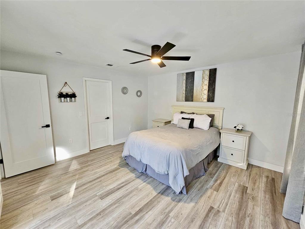 5407 Southwest 82 Terrace Gainesville, FL 32608 - Photo 12 of 34