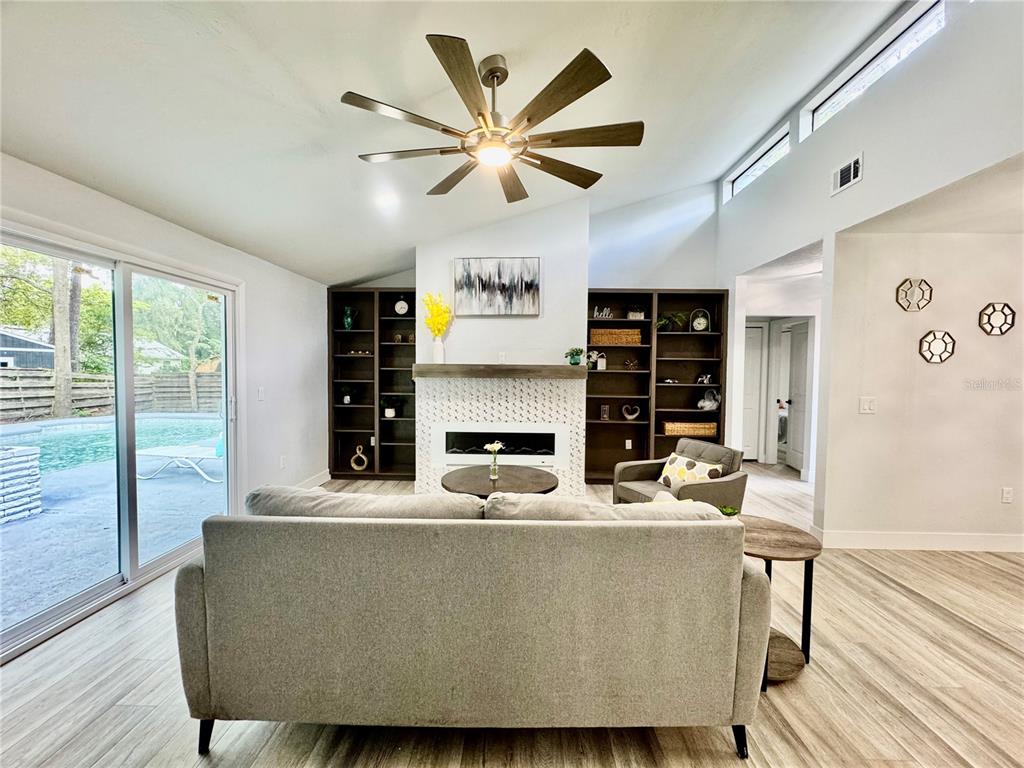 5407 Southwest 82 Terrace Gainesville, FL 32608 - Photo 6 of 34