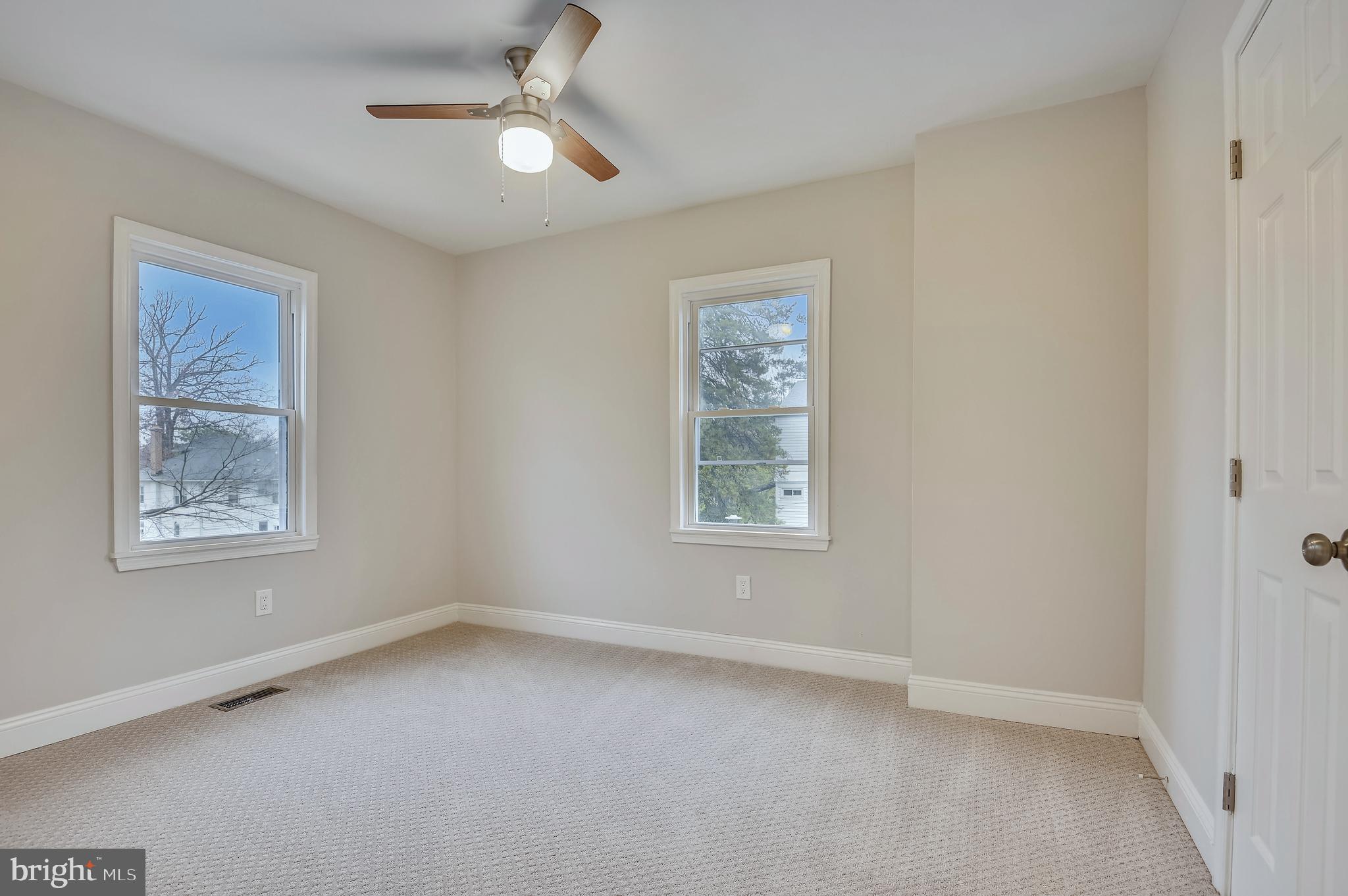 4000 Bateman Avenue Baltimore, MD 21216 - Photo 19 of 34 Upper Level Bedroom #2