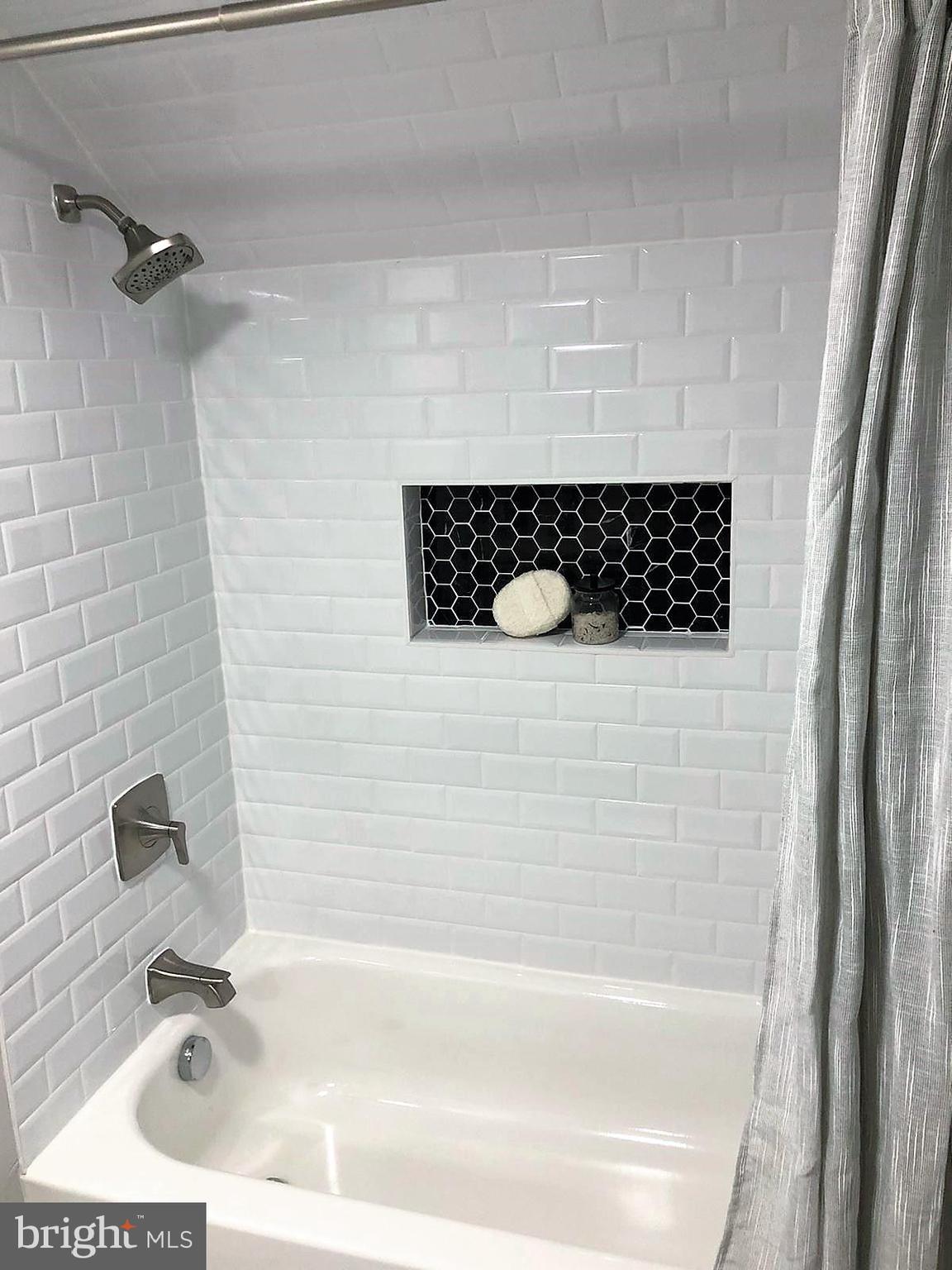 4000 Bateman Avenue Baltimore, MD 21216 - Photo 26 of 34 3rd Floor Bathroom #3