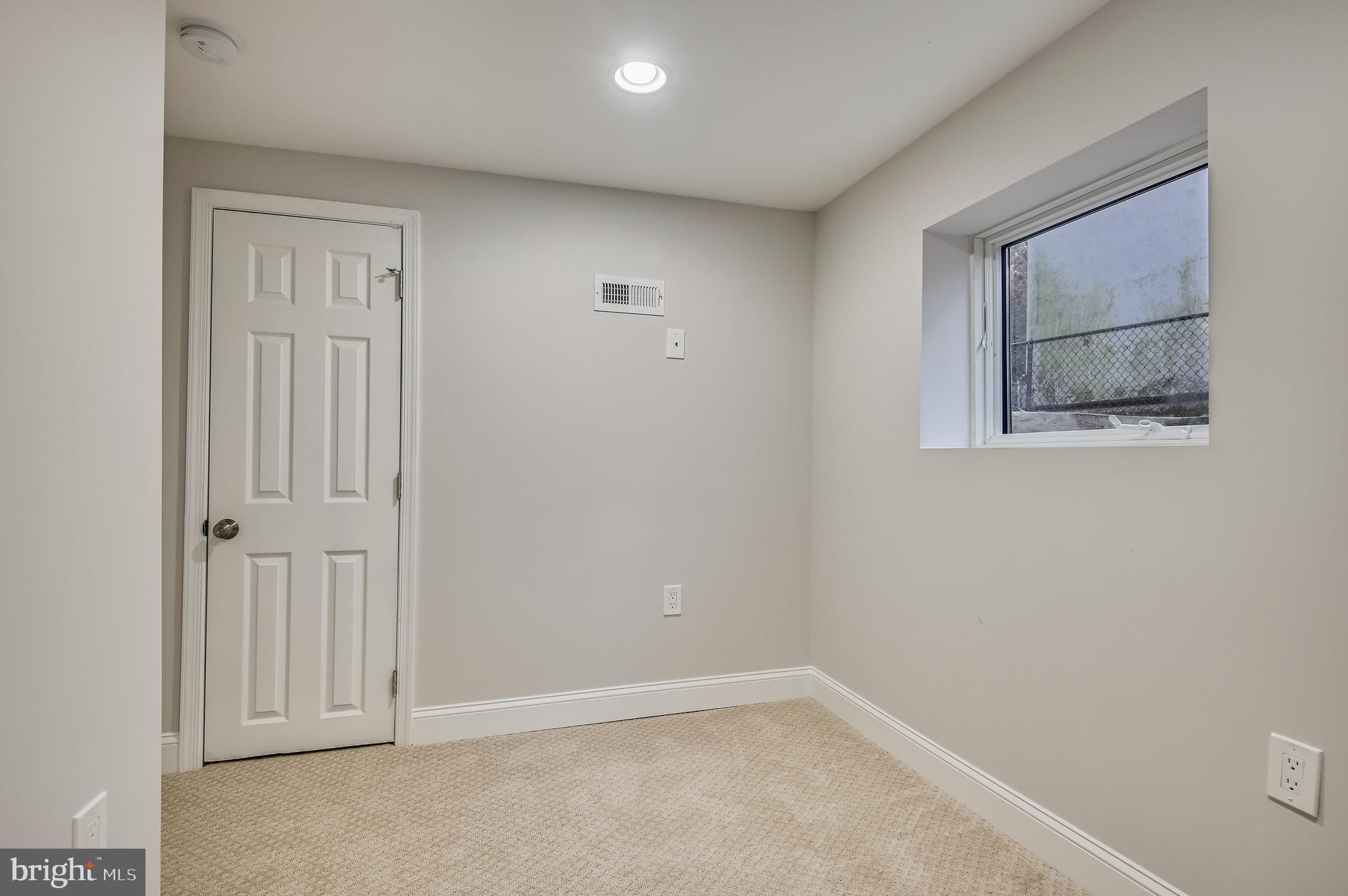 4000 Bateman Avenue Baltimore, MD 21216 - Photo 29 of 34 Basement Bedroom #6