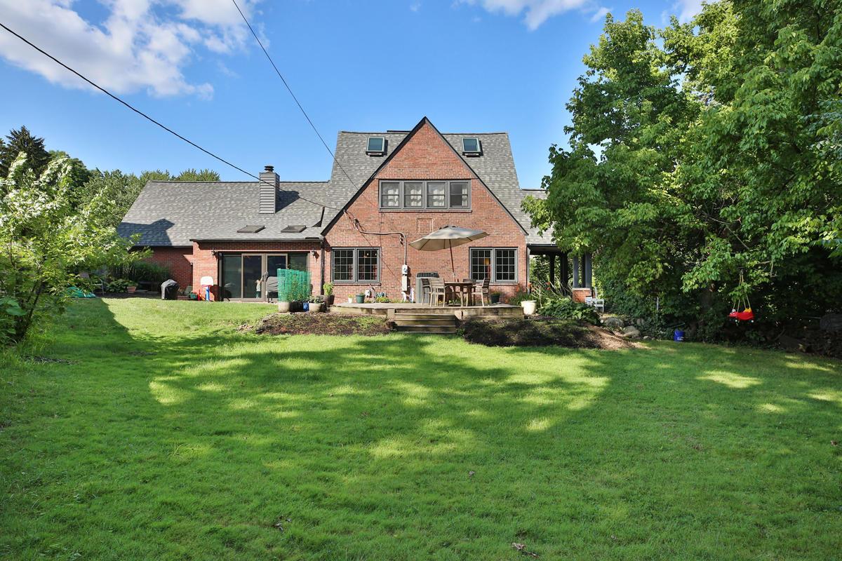 3783 Granden Road Columbus, OH 43214 - Photo 2 of 51 Gallery Image 2