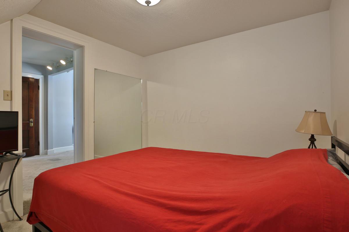 3783 Granden Road Columbus, OH 43214 - Photo 28 of 51 Gallery Image 28