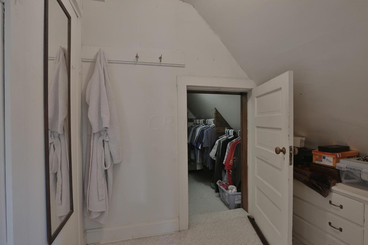 3783 Granden Road Columbus, OH 43214 - Photo 36 of 51 Gallery Image 36