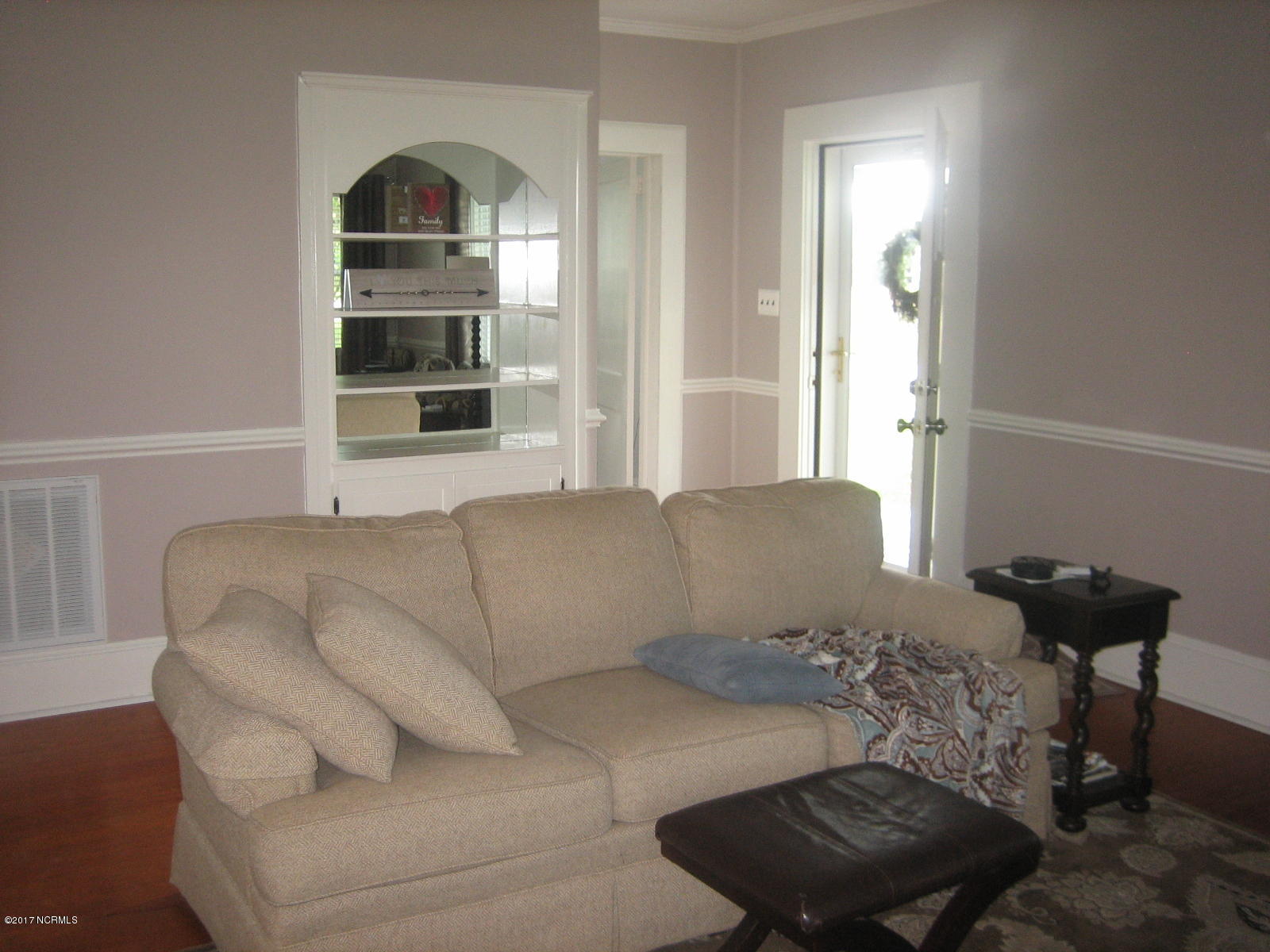 1094 Oak Grove Road Pollocksville, NC 28573 - Photo 13 of 32 Family Room