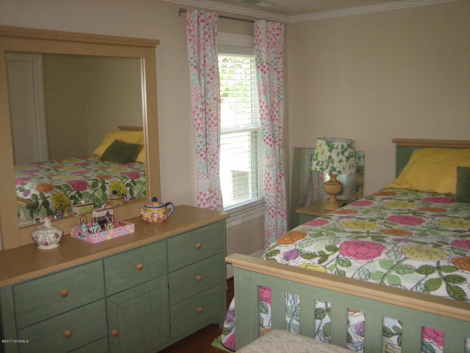 1094 Oak Grove Road Pollocksville, NC 28573 - Photo 21 of 32 Bedroom 2