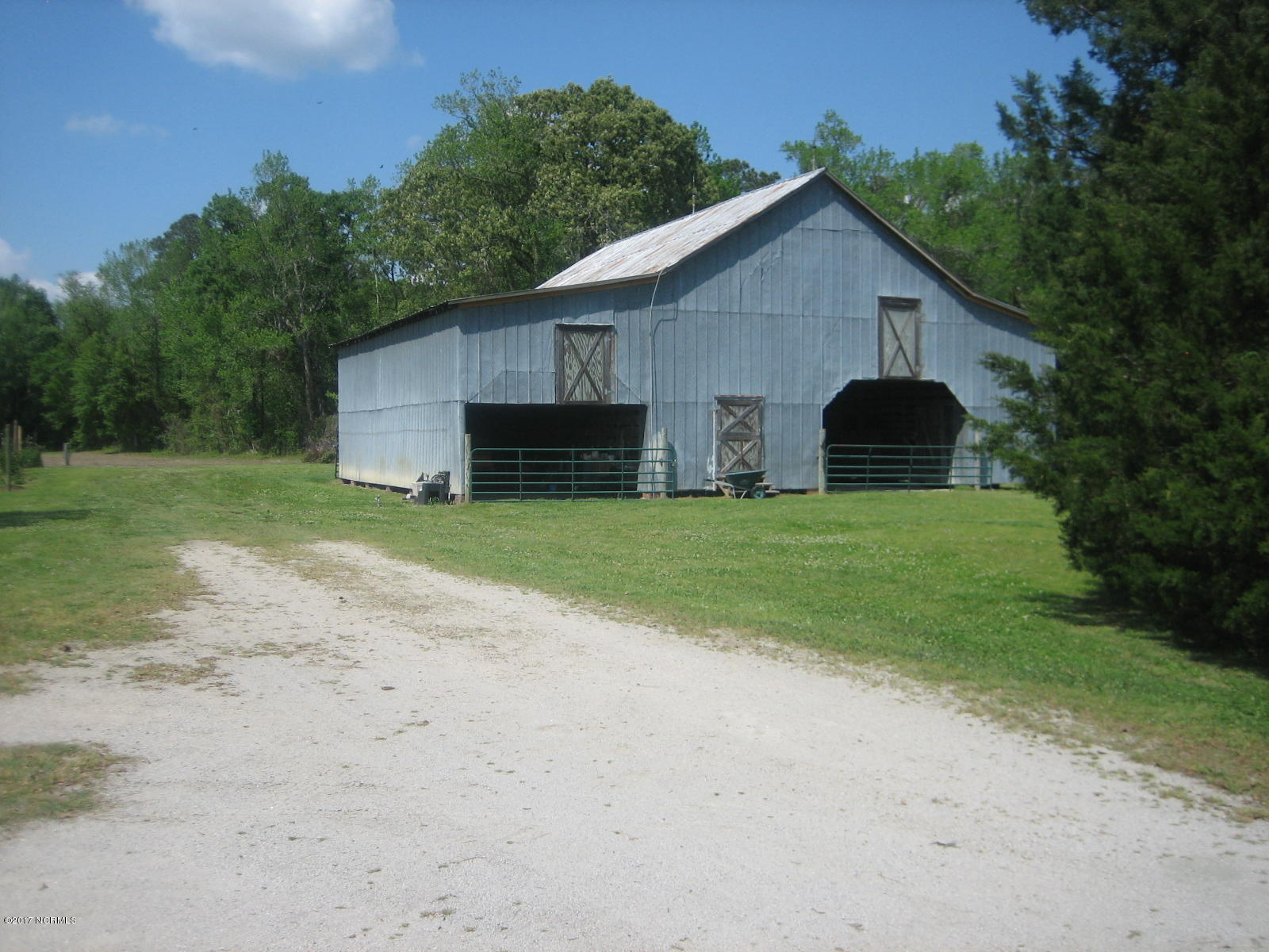 1094 Oak Grove Road Pollocksville, NC 28573 - Photo 32 of 32 Another view of Barn