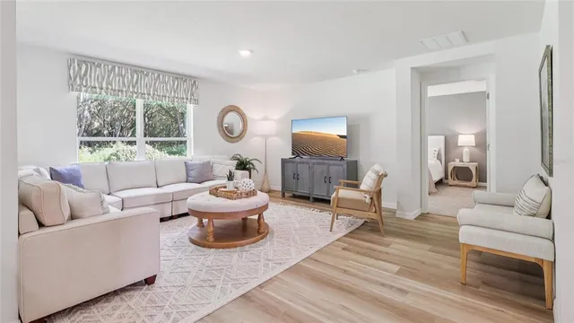 $294,990 | 7113 Southeast 113th Place, Belleview, FL 34420