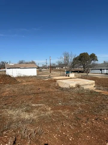 $110,000 | 1001 West Main Street, Llano, TX 78643