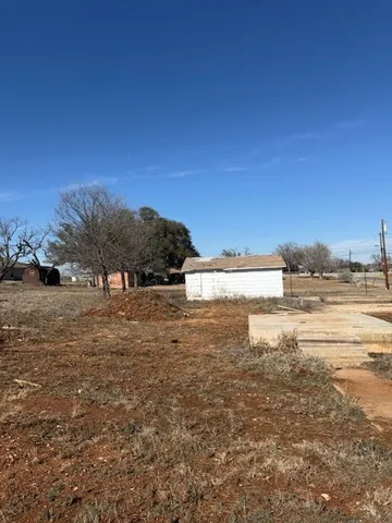 $110,000 | 1001 West Main Street, Llano, TX 78643