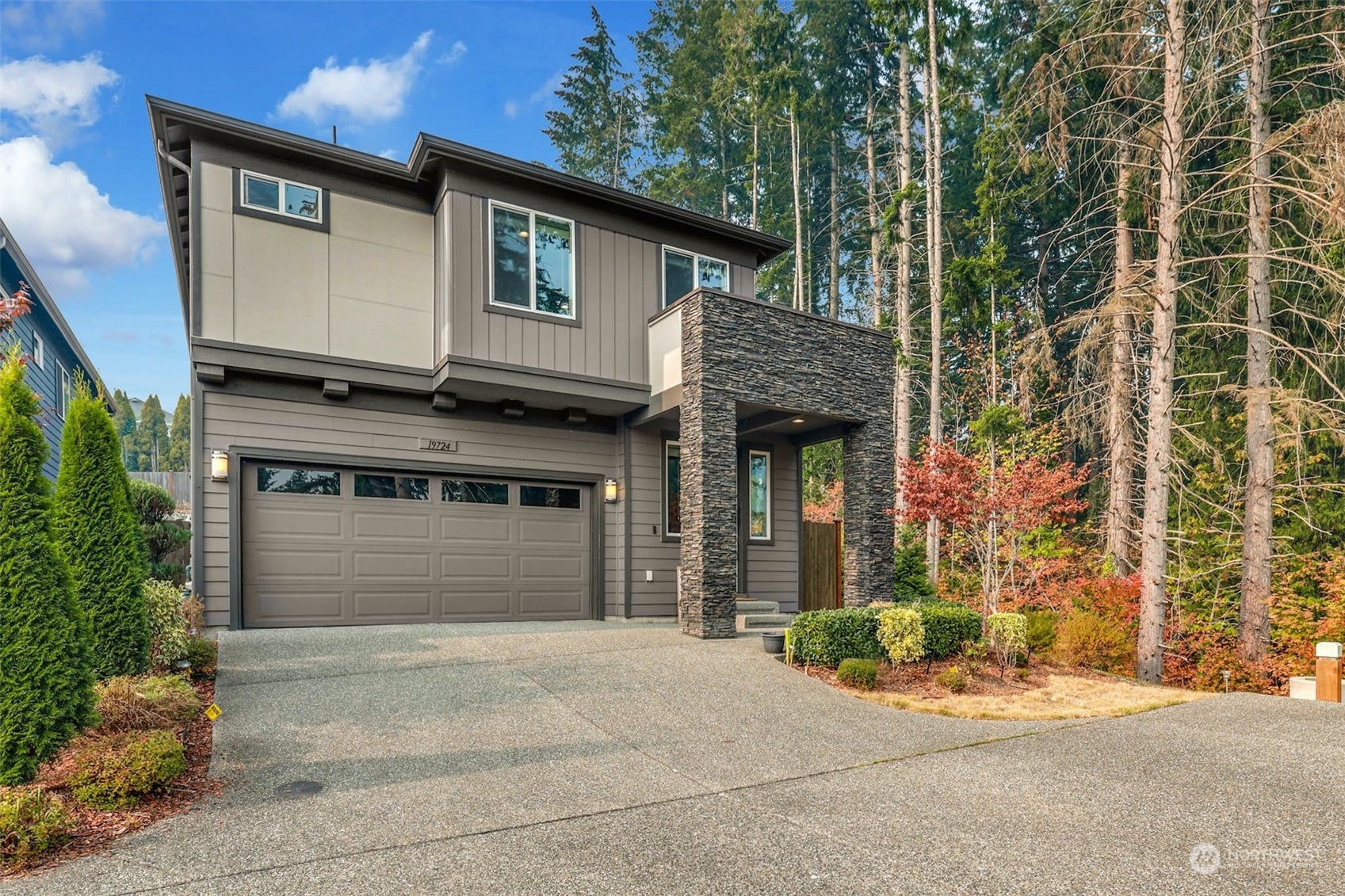 19724 11th Drive Southeast Bothell, WA 98012 - Photo 3 of 40 Gallery Image 3