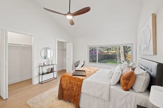 $529,900 | 9420 Shady Oaks Drive, Austin, TX 78729