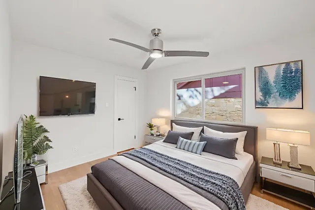 $529,900 | 9420 Shady Oaks Drive, Austin, TX 78729