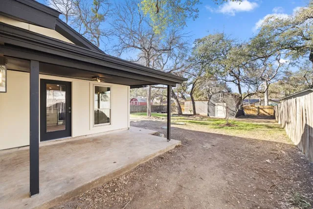 $529,900 | 9420 Shady Oaks Drive, Austin, TX 78729