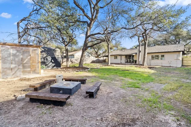 $529,900 | 9420 Shady Oaks Drive, Austin, TX 78729