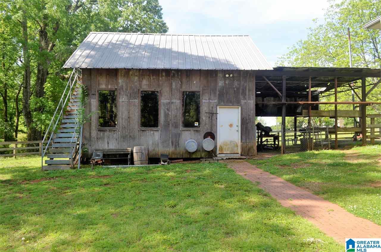 5501 Rockdale Road Bessemer, AL 35022 - Photo 4 of 48