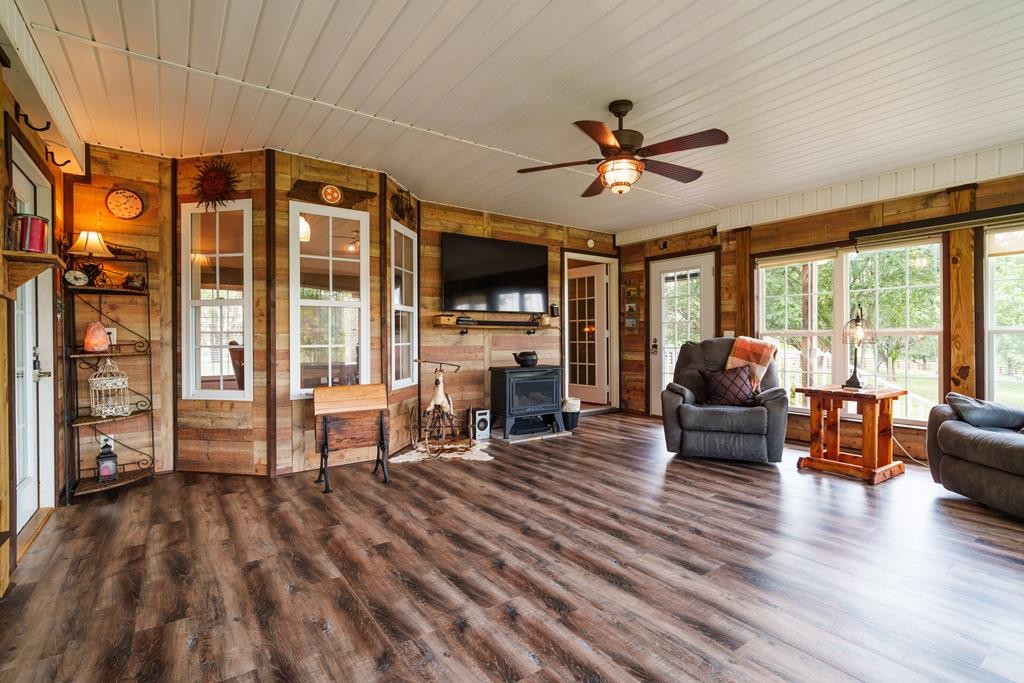 1074 Milk Plant Road Sparta, TN 38583 - Photo 31 of 34