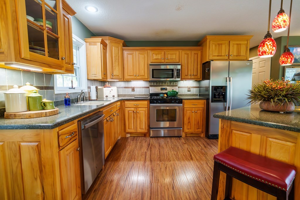 1074 Milk Plant Road Sparta, TN 38583 - Photo 7 of 34